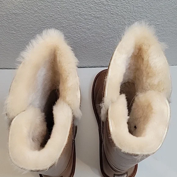 BEARPAW Women's Lori Hickory Boots US 10, 12 inches tall - Picture 10 of 17